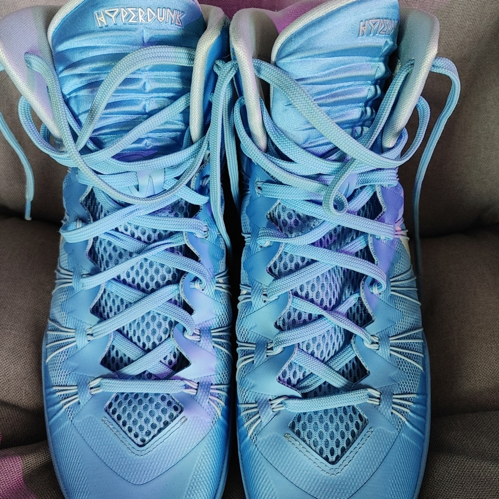 Carolina Blue Hyperdunks